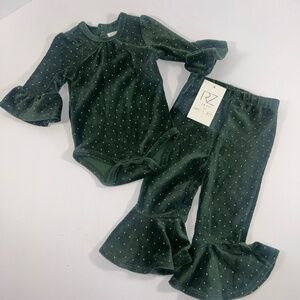 NWT‎ RZ Baby Girls Outfit Set 12M Dark Green Polka Dot Ruffled Corduroy